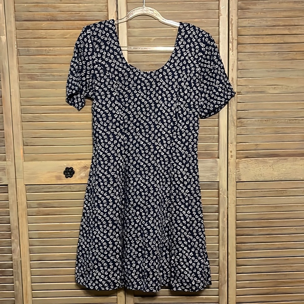 Vintage Jamie Brooke blue/white floral short sleeve dress Size 10